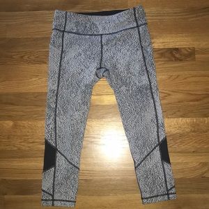 Lululemon crop leggings